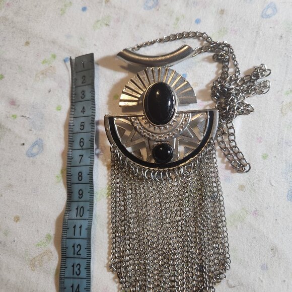 Boho silver fringe necklace - Picture 4 of 5